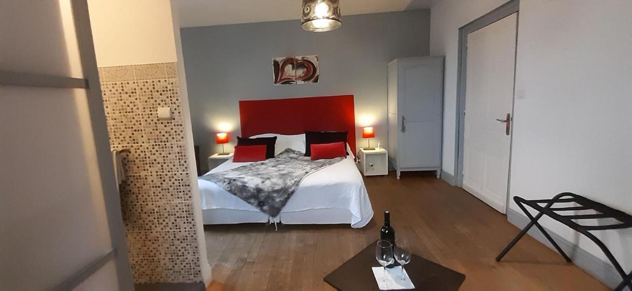 Ferme De Lagrave Hotel Coux-et-Bigaroque-Mouzens Екстериор снимка
