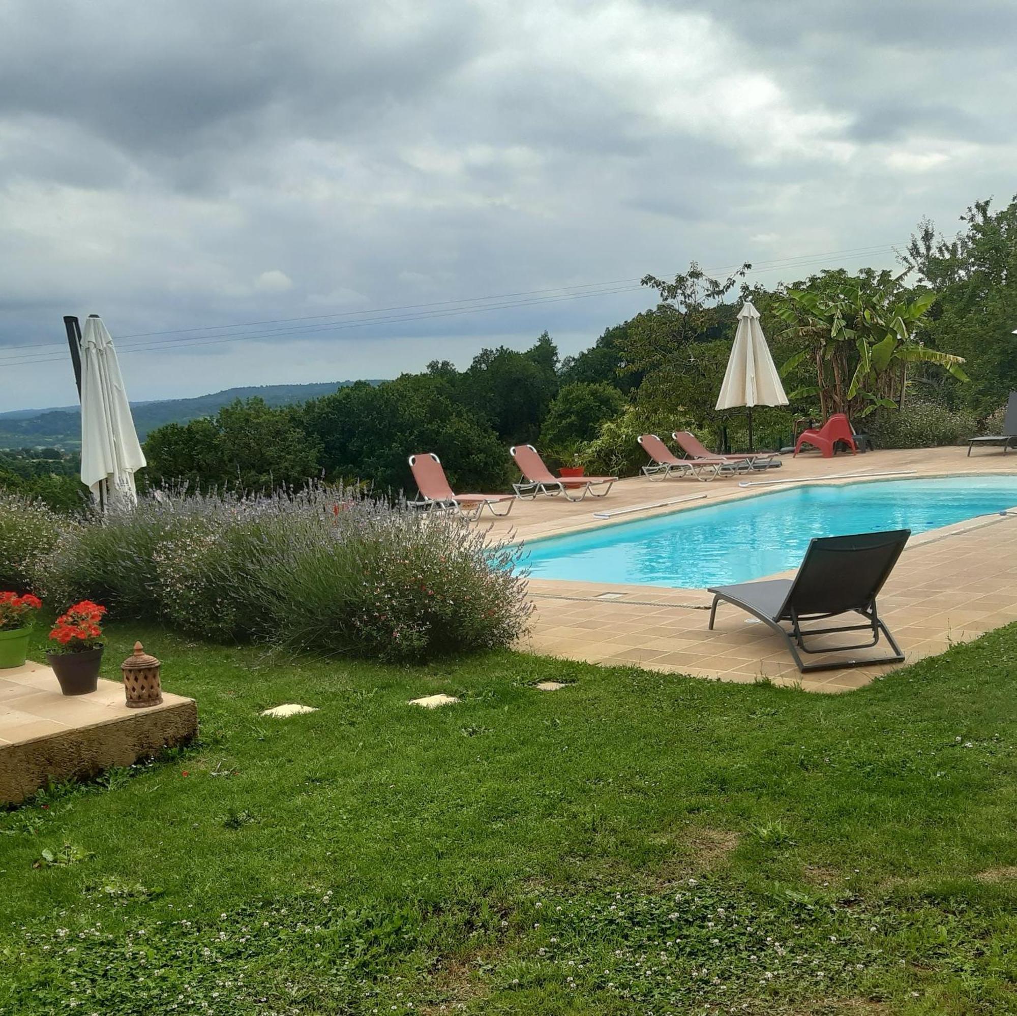 Ferme De Lagrave Hotel Coux-et-Bigaroque-Mouzens Екстериор снимка